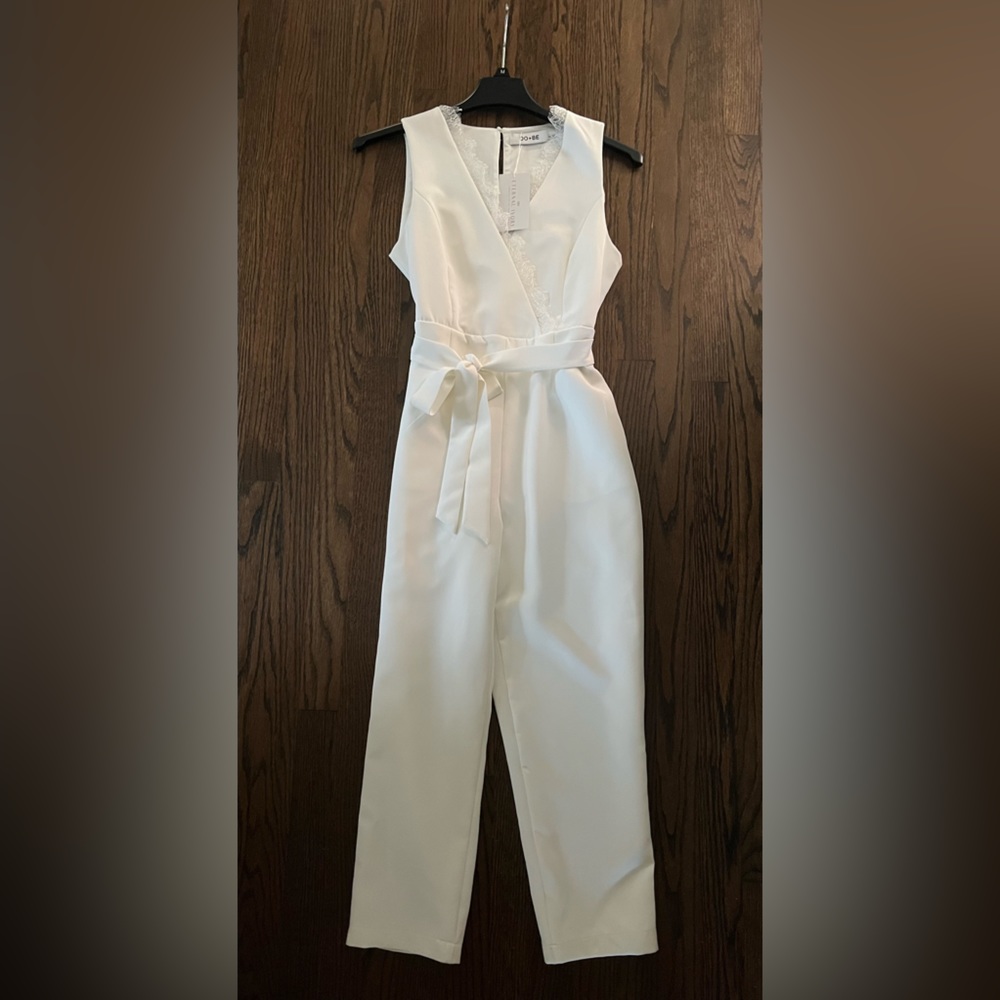 White Sleeveless Jumpsuit with Tie Waist